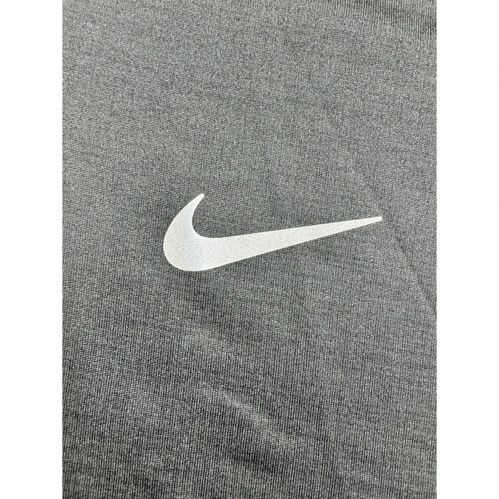 Size‎ XS - Nike Women's Black 1/4 Quarter Zip Sweater 928613 010